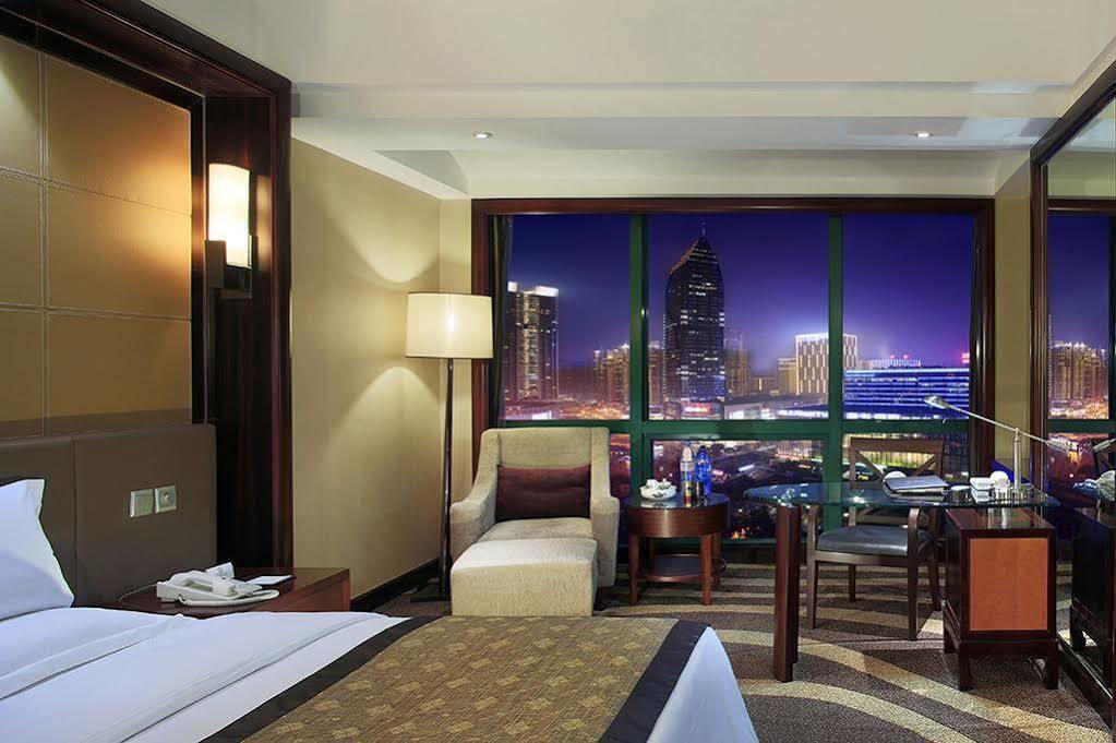 Empark Grand Hotel 충칭 외부 사진