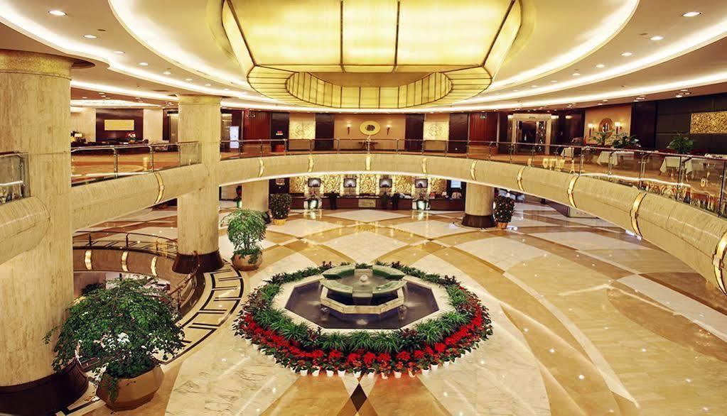 Empark Grand Hotel 충칭 외부 사진